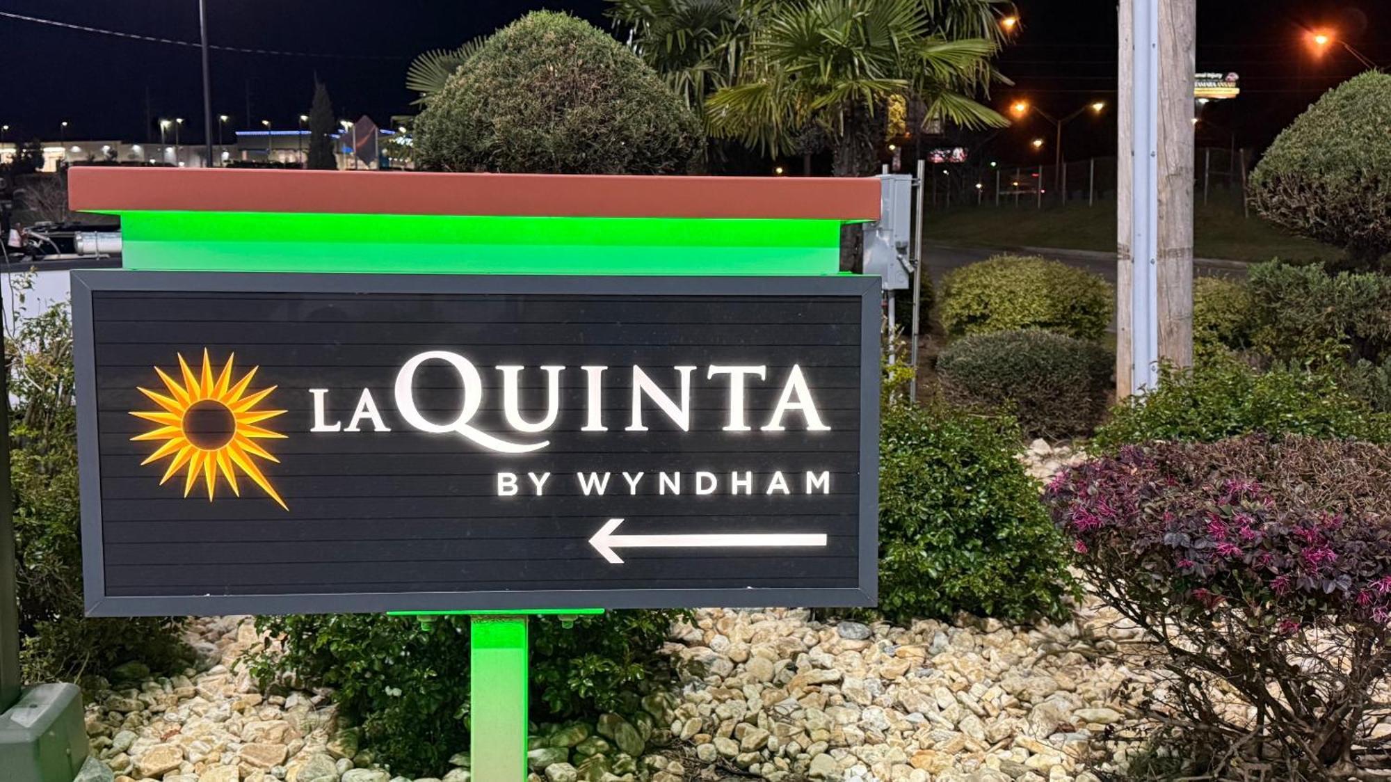 Hotel La Quinta By Wyndham Forsyth Exterior foto